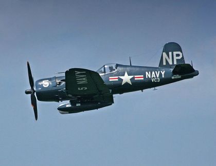 TR2221 Vought F4U-1D Corsair
