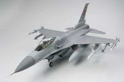 TA60315 F-16CJ Fighting Falcon