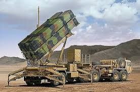 TR1037 M983 Tractor & M901 Launching Station w/MIM-104F missile