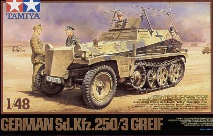 TA32550 Sd.Kfz. 250/3 Greif