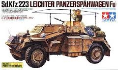 TA35268 Sd.Kfz.223 Leichter Panzerspähwagen (Fu)