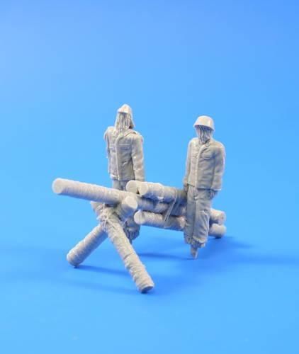 1:35 Jap.Army dummy sold.and howitzer-WWII 2fig.
