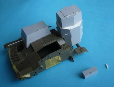 1:35 Renault Sicherungsfahrzeuge UE(f)type Late
