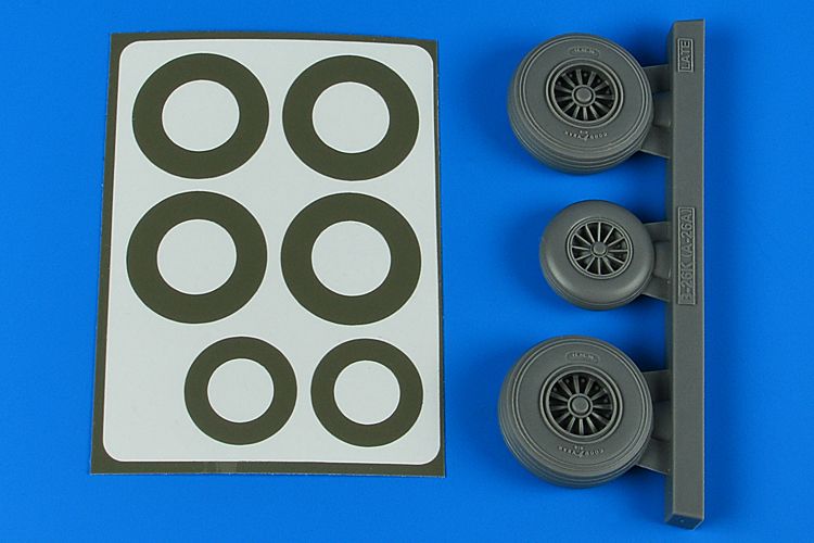1:48 B-26K Invader wheels & paint masks late