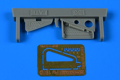 1:72 Fw 190D inspection panel - late