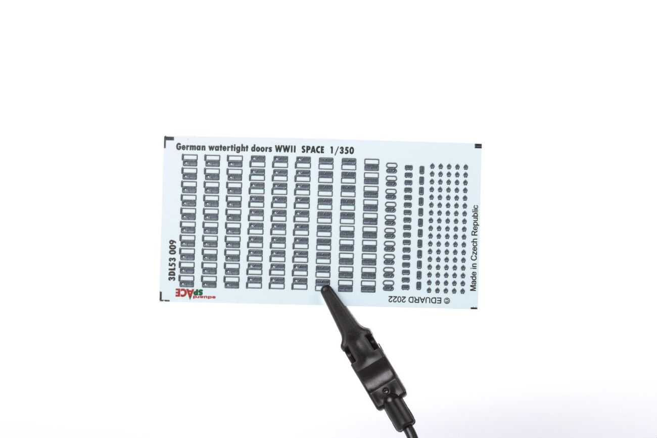 1:350 German watertight doors WWII