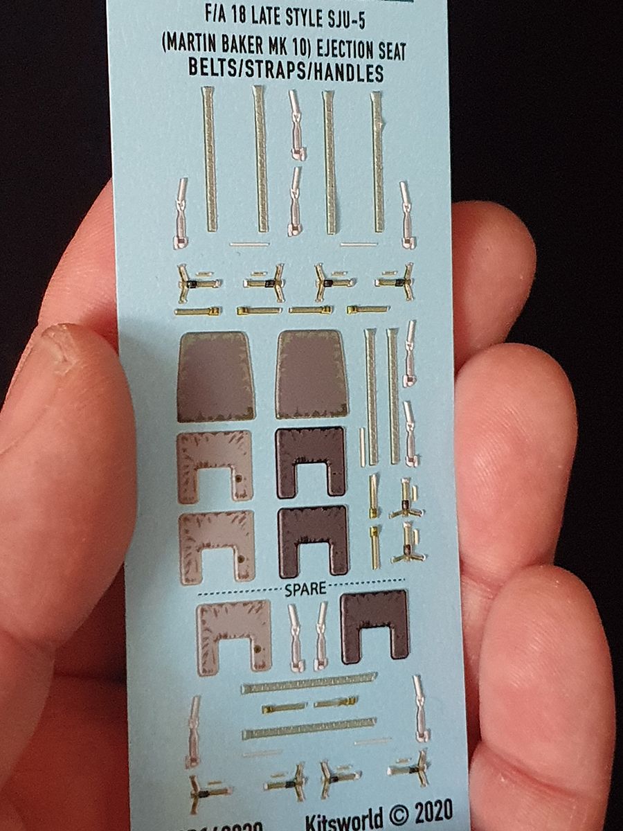 1:48 McDonnell-Douglas F/A-18 Seatbelt/Straps/Handles/Cushions 3D Full colour seatbelts