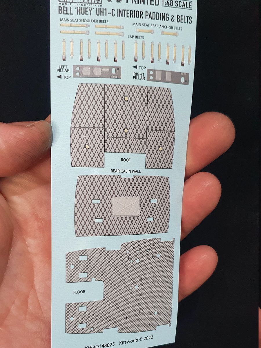 1:48 Bell UH1-C Huey Insulation and Seat Belt