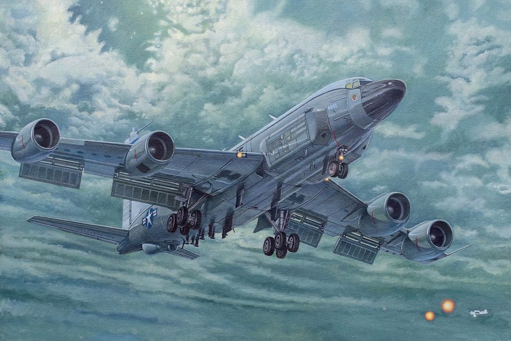 1:144 USAF Boeing RC-135V/W Rivet Joint