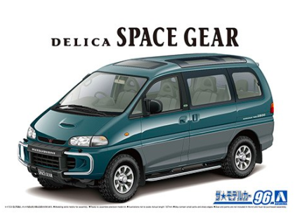 1:24 Mitsubishi PE8W Delica Space Gear '96