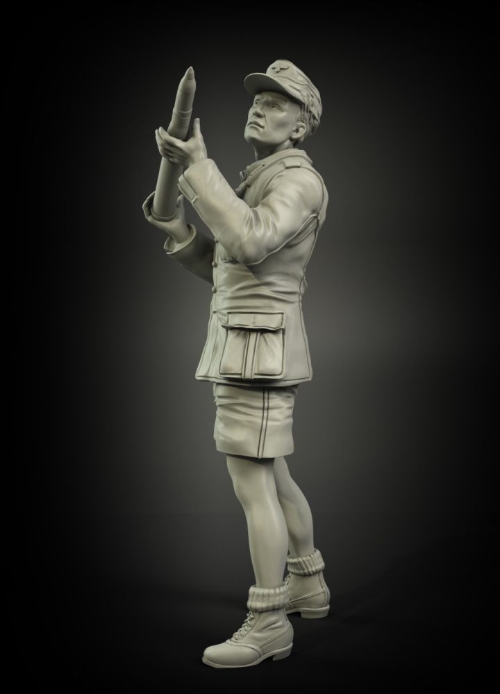 1:35 DAK tanker loading ammo No.1