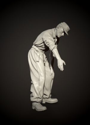 1:35 Waffen-SS tanker loading ammo No.2