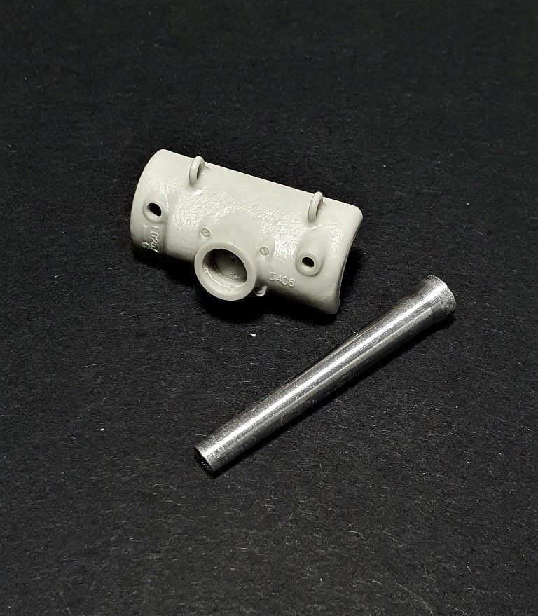 1:35 M4 “Sherman” 105 mantlet with M4 howitzer