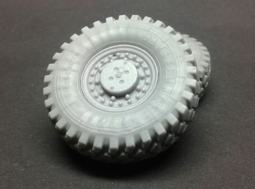 1:35 RG-31 Mk5 MRAP Road wheels