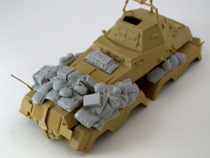 1:35 Stowage set for Sd.Kfz 231/232