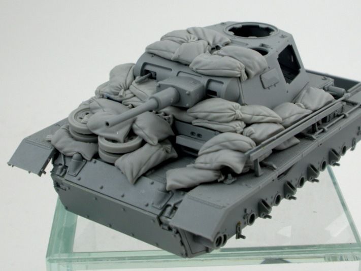 1:35 DAK Pz. Bef. Wg III Ausf. H sand armor