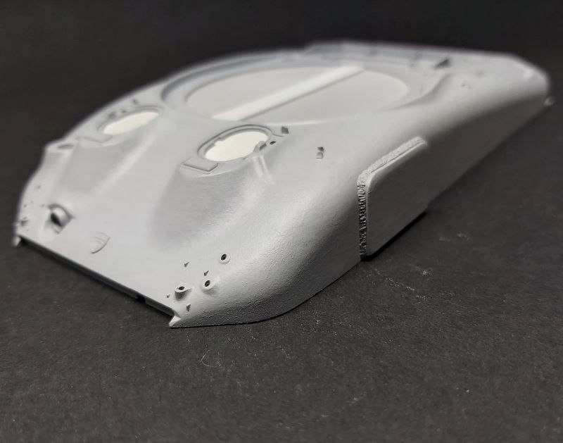 1:35 M4A1 Hull (Dry stowage) with cast additional armor