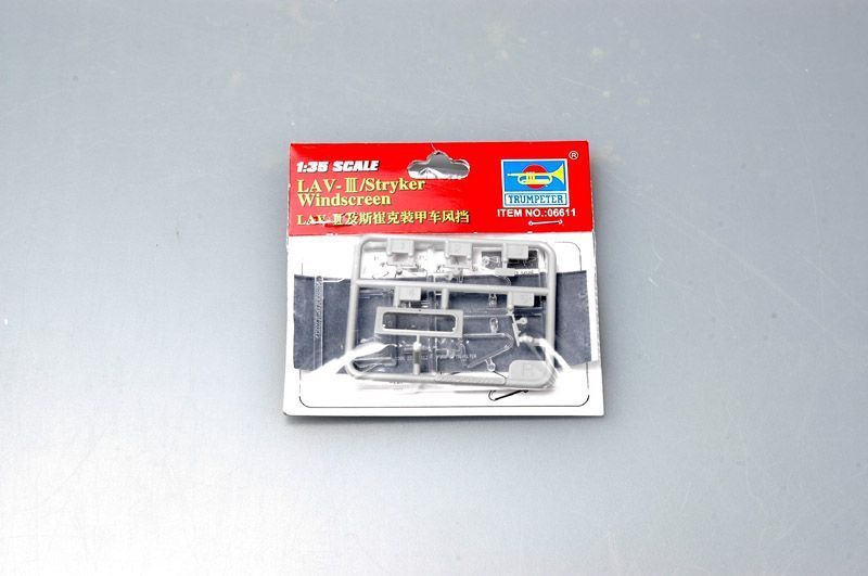 1:35 LAV-III Stryker Windscreen