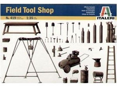 1:35 Field tool shop