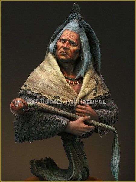 1:10 Blackfoot Raven Bearer