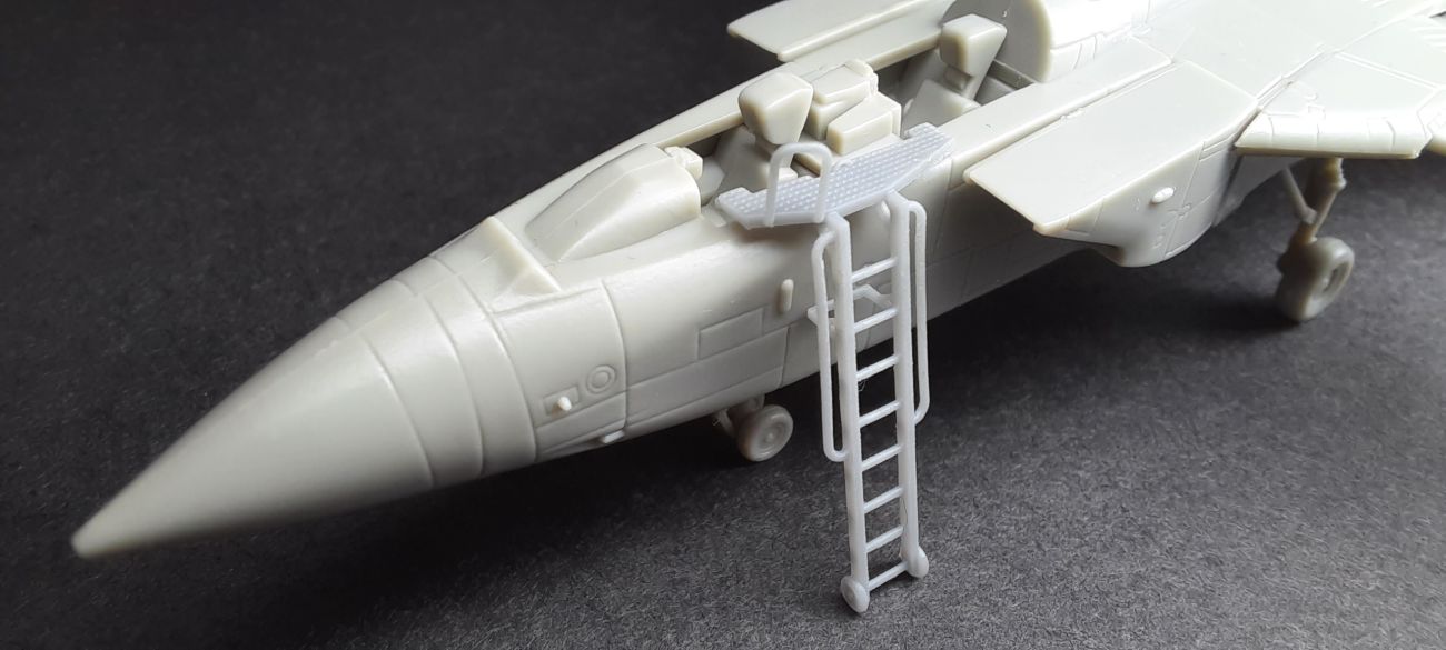1:144 Panavia TORNADO Ladder for Revell kit
