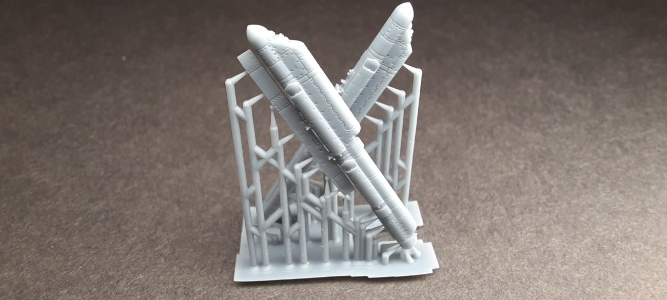 1:144 AN/ALQ 184 long for F-16