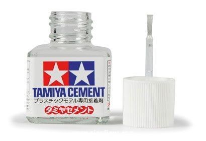 Tamiya Cement ( 40ml ) - Lepidlo na plast.modely