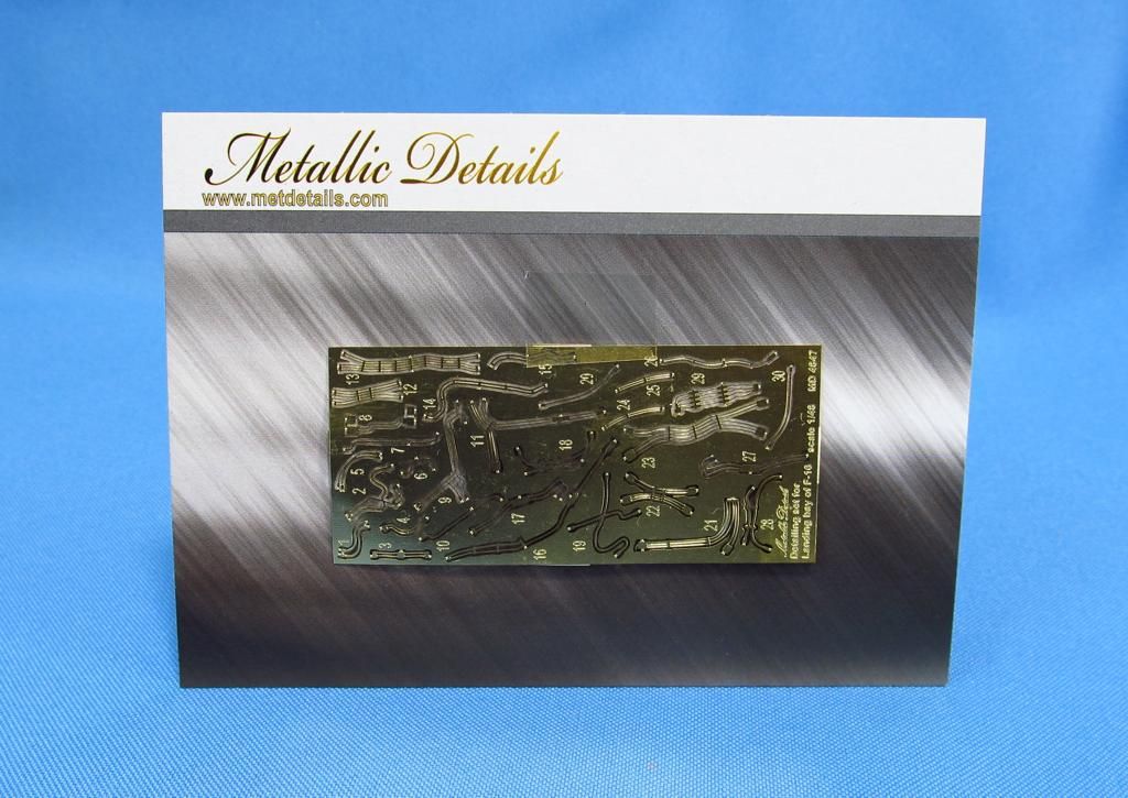 1:48 Lockheed-Martin F-16C Fighting Falcon Landing bay