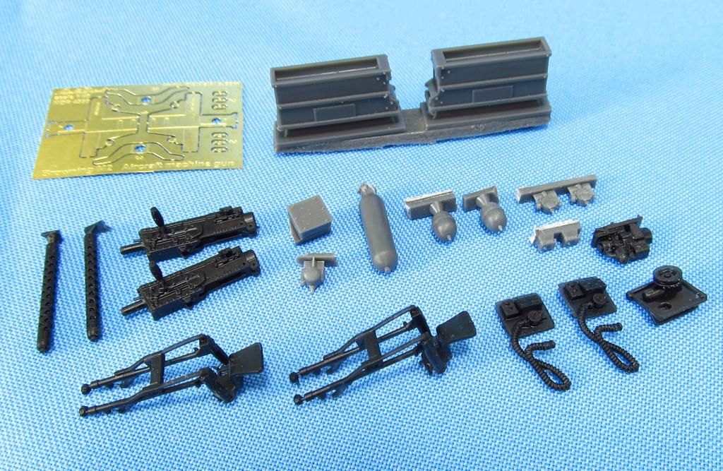 1:48 B-17. Waist-gunners cabin (Monogram)