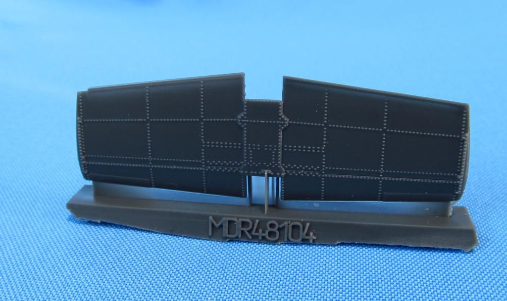 1:48 Boeing/Hughes AH-64 Apache tail stabiliser early type