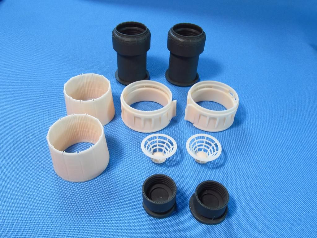 1:48 Lockheed SR-71 Blackbird. Jet nozzles