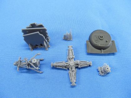 1:48 Boeing/Hughes AH-64 Apache. Longbow Main rotor