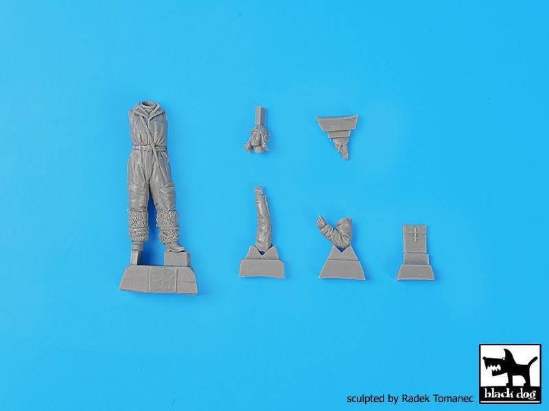 1:32 Soviet fighter pilot WW II N°2