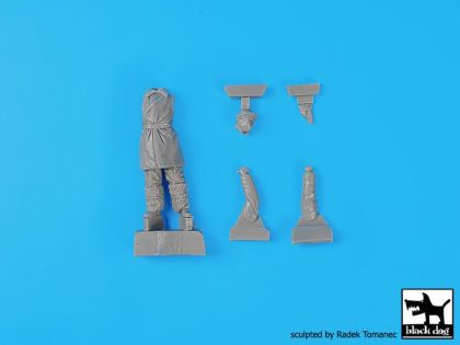 1:32 Soviet fighter pilot WW II N°1