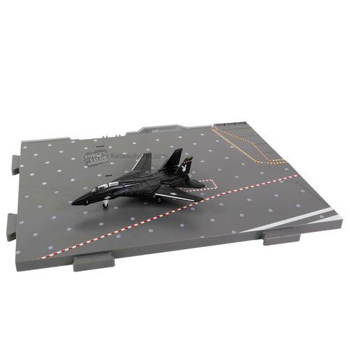 1:200 CVN-65 Deck, Section #G Deck + F-14A VX-4 “Evaluators