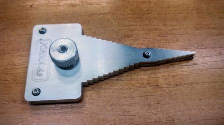 Wire bender