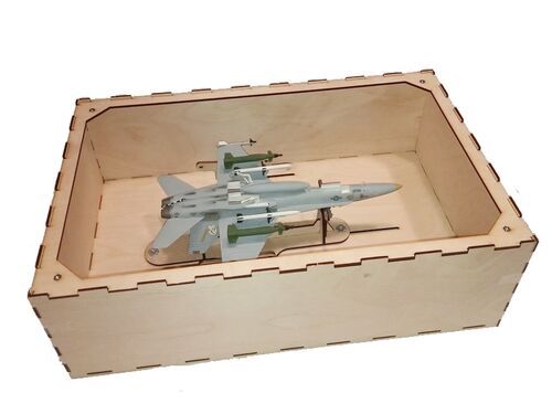 Transport box for aircraft model 550x350