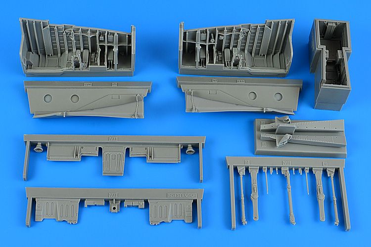 1:32 Panavia Tornado GR.4 wheel bay ITALERI