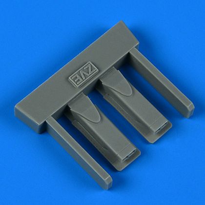 1:48 Sukhoi SU-25 Frogfoot vartical tail intake