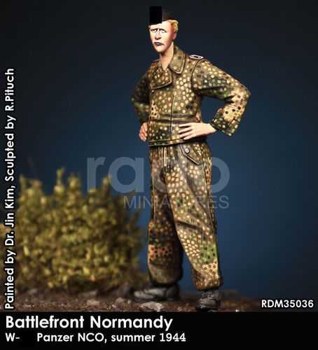1:35 W-SS Panzer NCO, summer 1944 - Battlefront Normandy