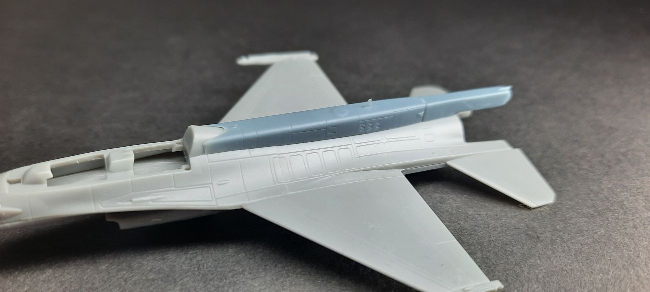 1:144 F-16 Dorsal Spine Greek version for Trumpeter Twin seat kit