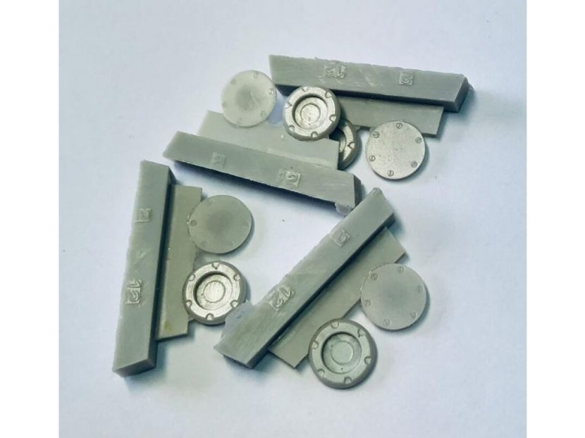 1:35 Ventilator covers with screw heads for Pz.III G-N, Pz.IV A-G, for 4 vehicles