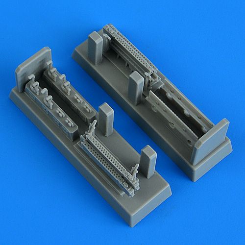 1:48 Mil Mi-8MT/Mi-17 loaded ASO-2V flare dispensers