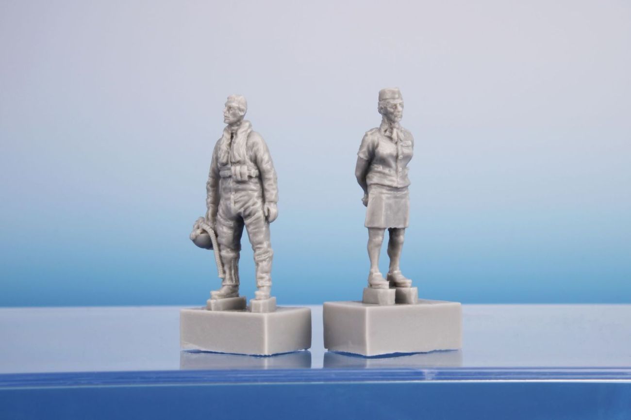 1:72 IAF Mirage IIICJ Pilot & Female Ground Crew