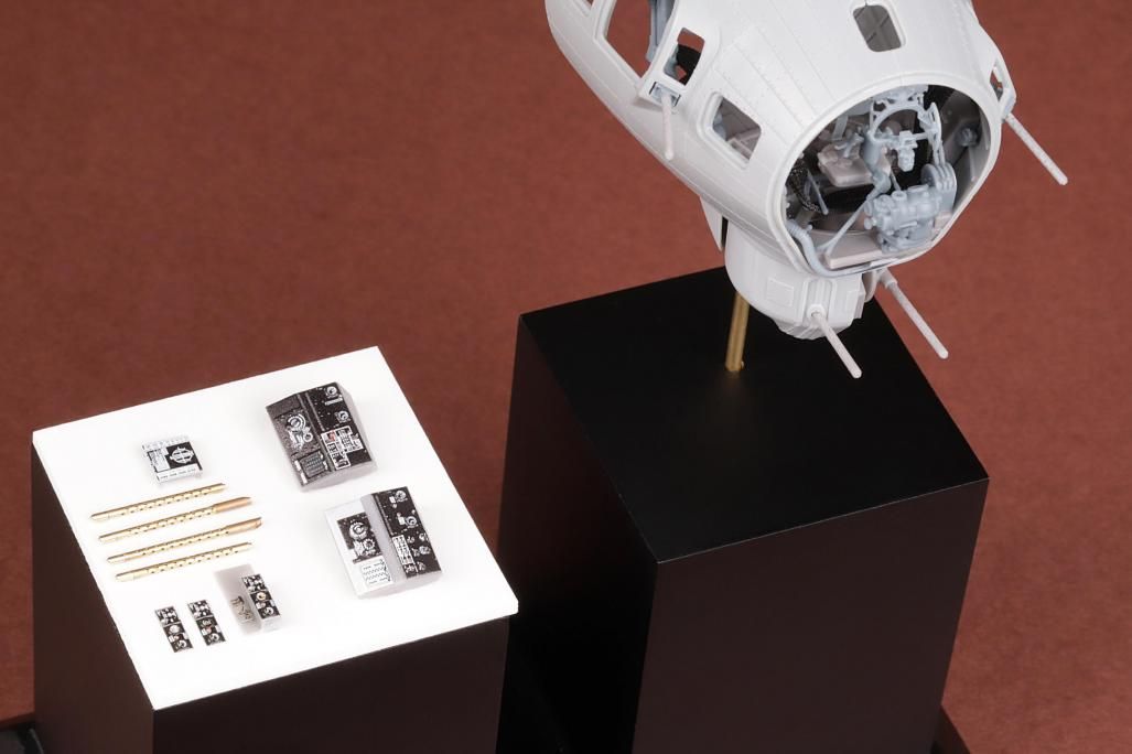 1:48 B-17G Bombardier position & Chin turret upgrade for HK Model
