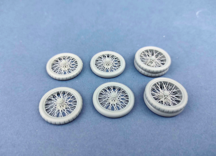 1:35 Minerva Wire Wheels