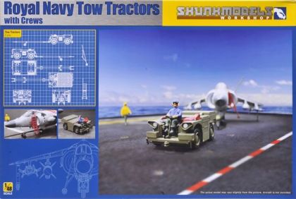 1:48 Royal Navy Tow Tractors with Crew