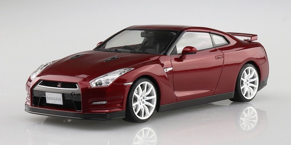 1:24 Nissan R35 GT-R '14 Gold Flake Red Pearl Pre-painted Model Kit