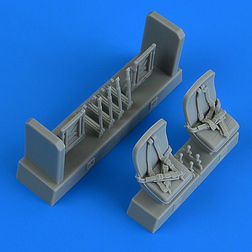 1:48 Mil Mi-8MT/Mi-17 seats with safety belts