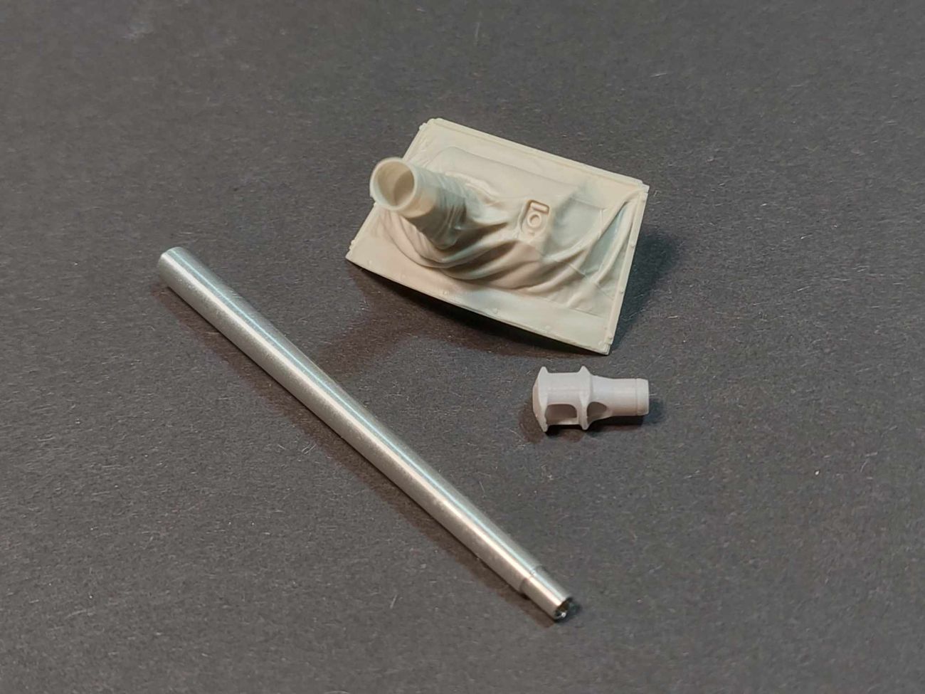 1:35 M18 “Hellcat” canvas mantlet with 76mm M1A2 Gun